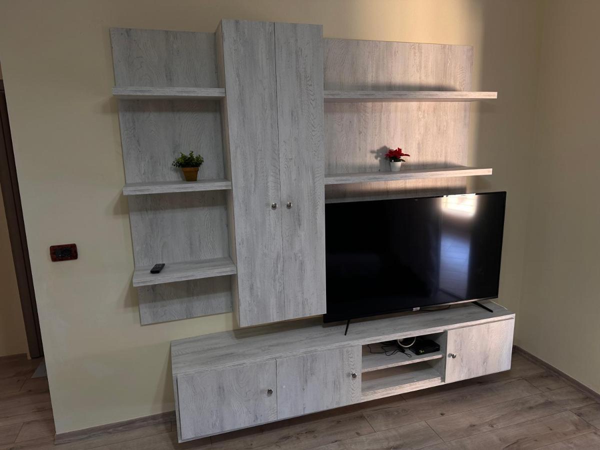 Family Apartments Саранде Екстериор снимка