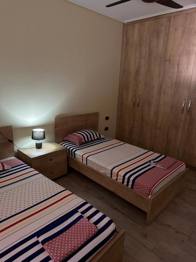 Family Apartments Саранде Екстериор снимка